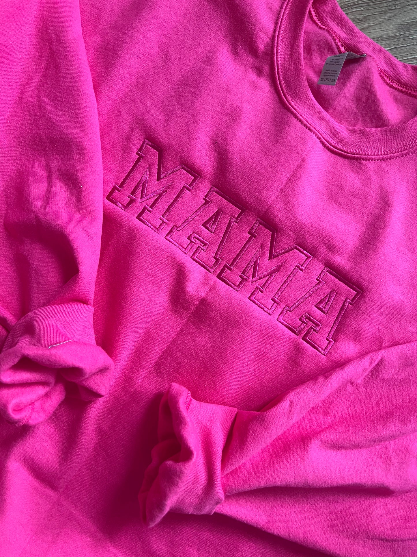 Mama Collegiate Crewneck w/ Names