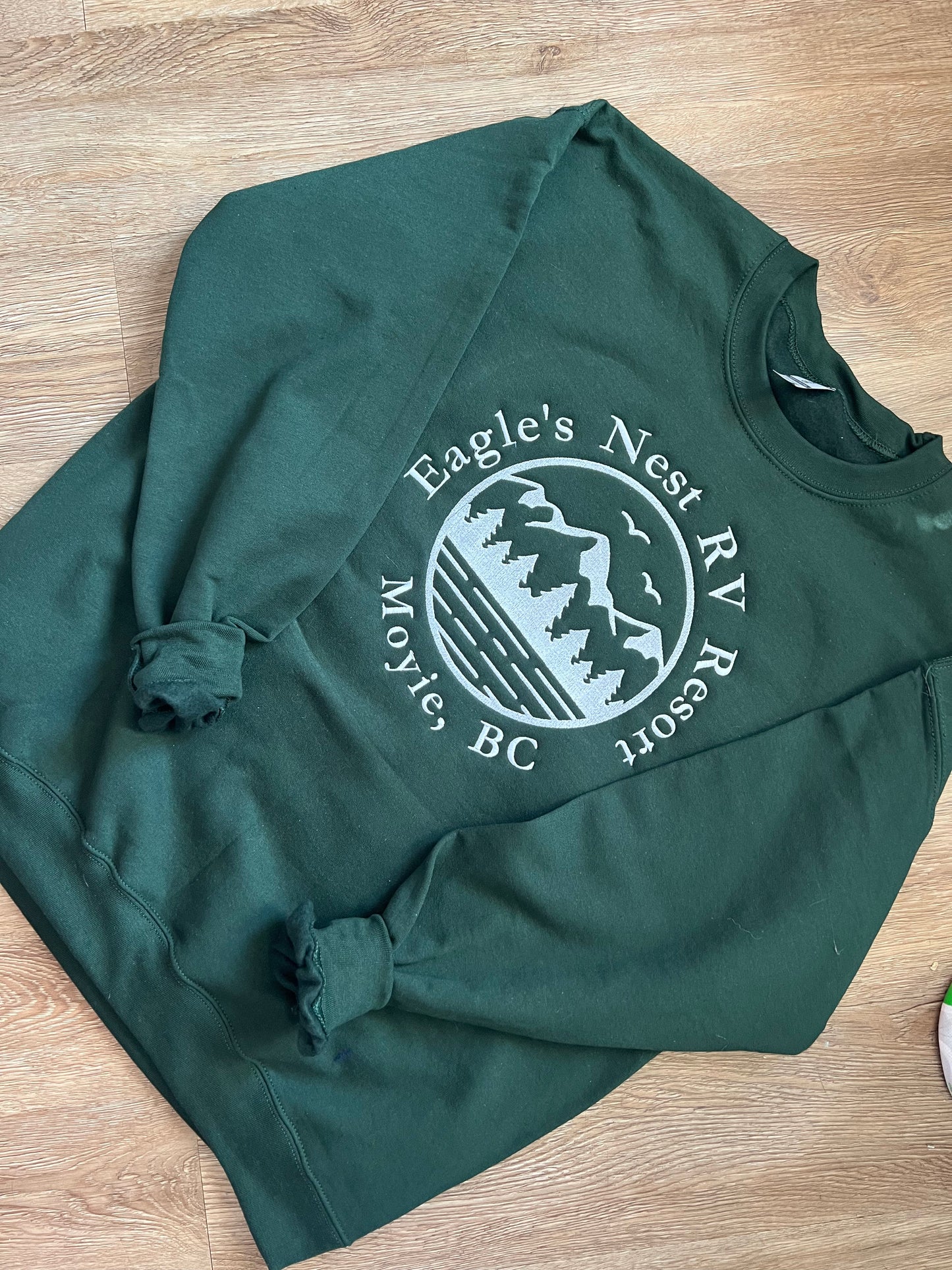 Eagle's Nest Adult Crewneck Seasonal Colours